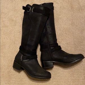 Ugg Australia Darcie riding boots